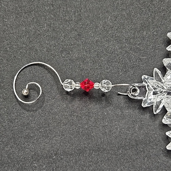 WATERFORD CRYSTAL ANNUAL SNOW CRYSTAL "2007" CHRISTMAS TREE ORNAMENT - Picture 9 of 9